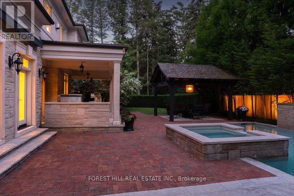 240 POPLAR DRIVE
