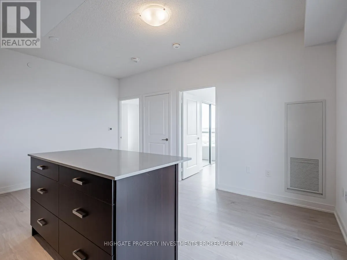 1601 - 8 NAHANI WAY