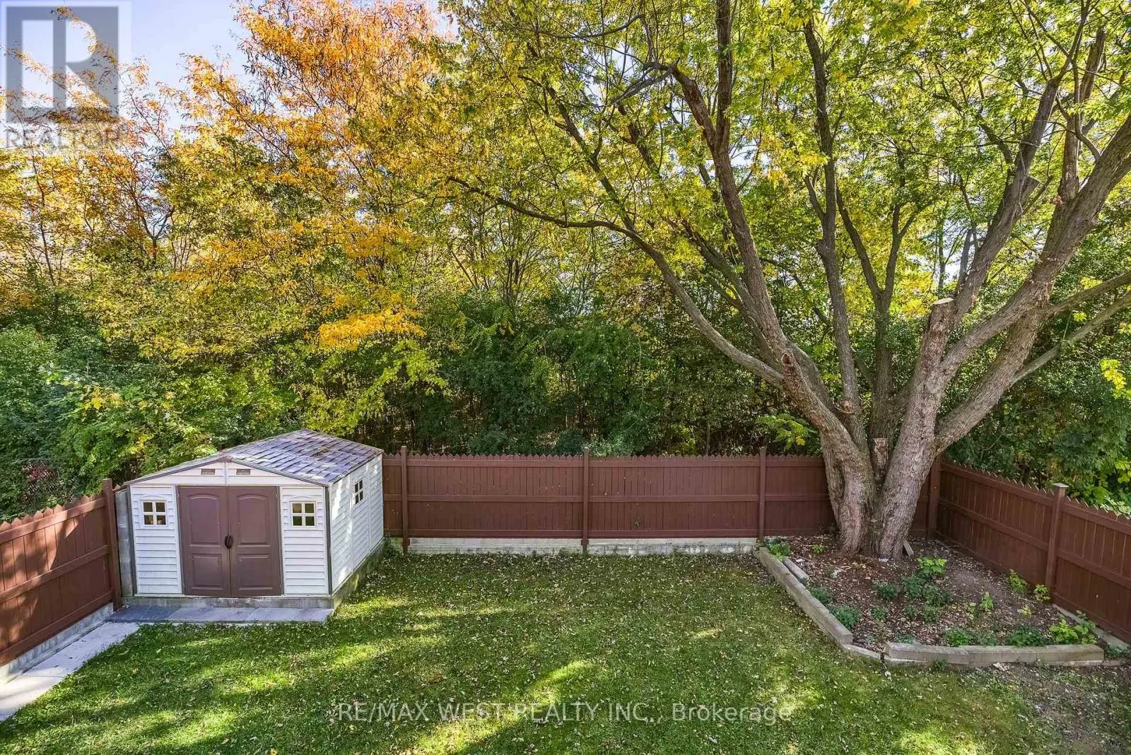 42 MASSEYGROVE CRESCENT