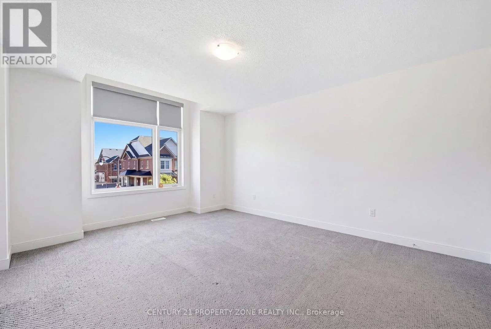 100 PEARMAN CRESCENT