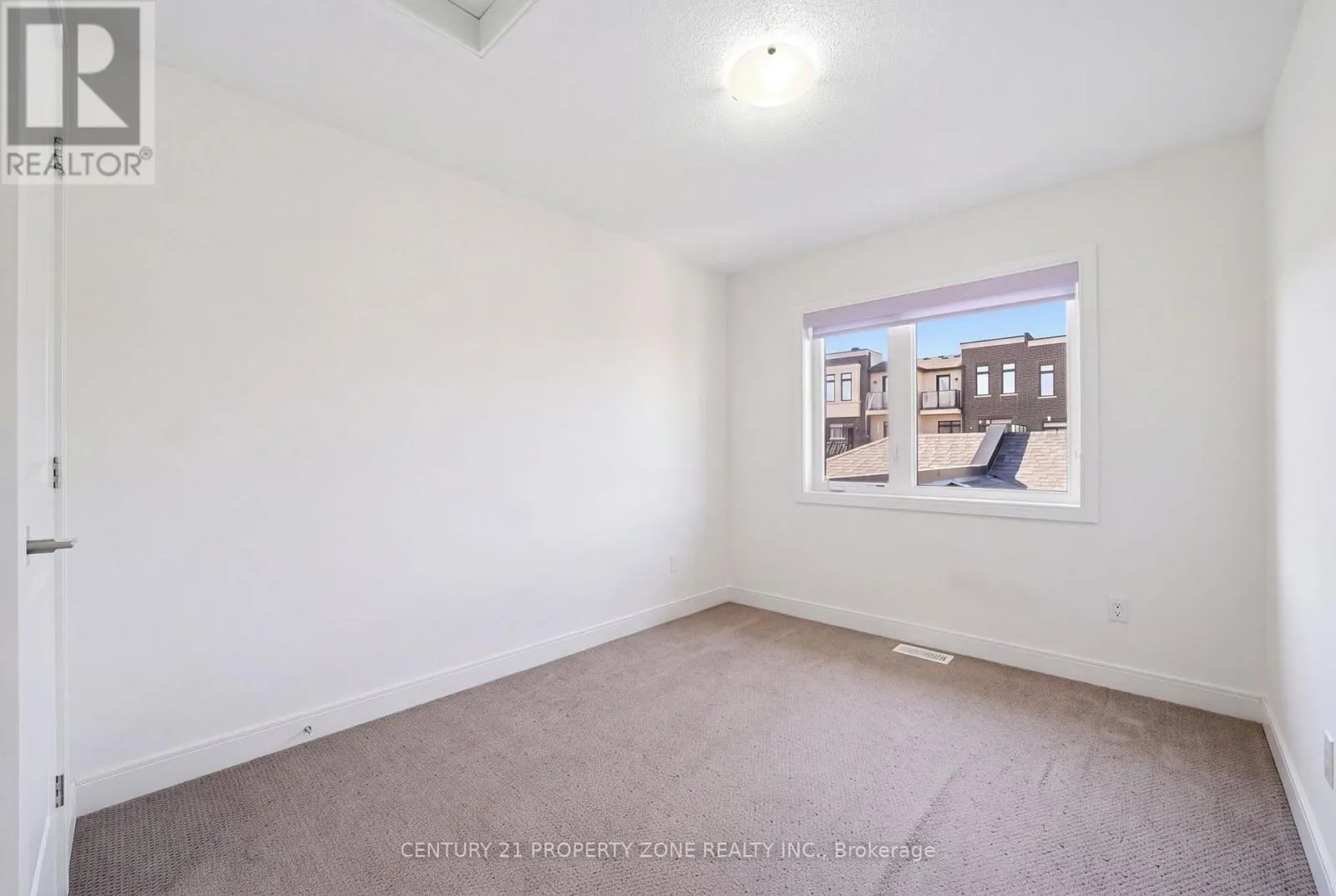 100 PEARMAN CRESCENT