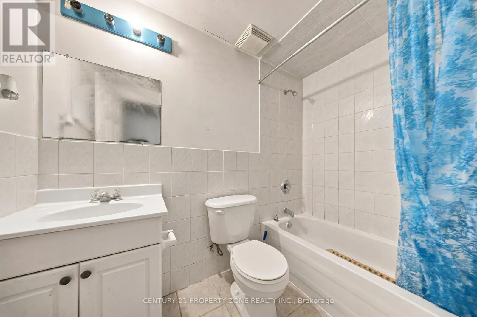 38 EDEN PARK