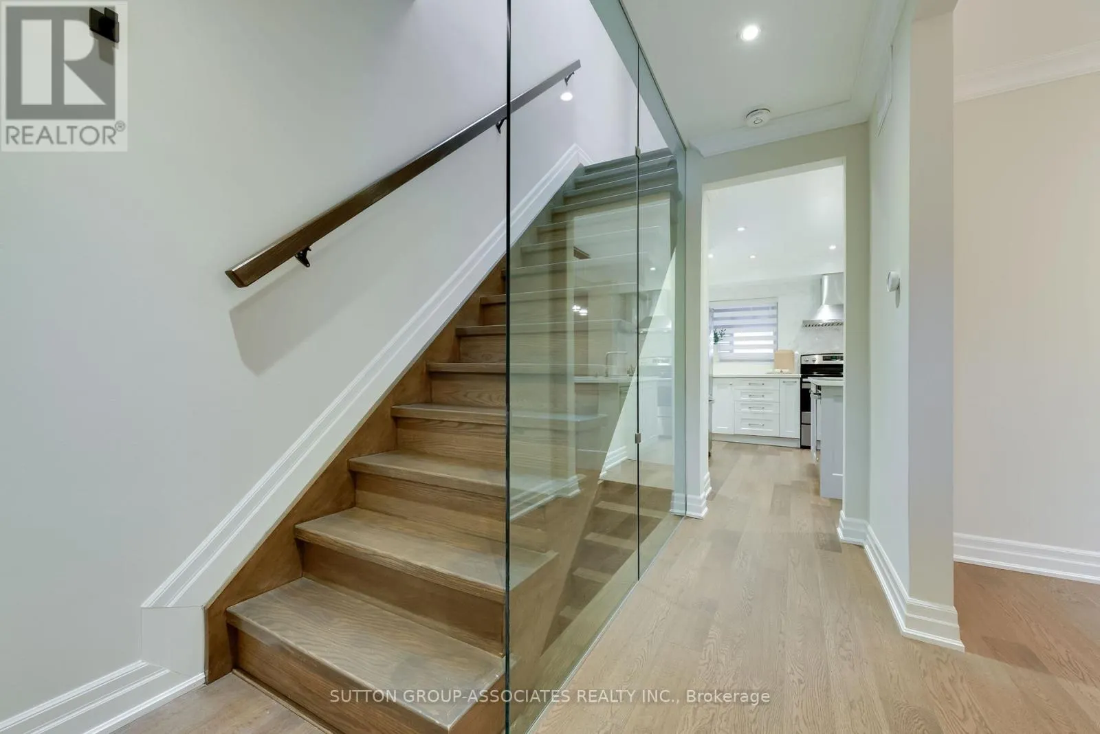 71 KERSDALE AVENUE