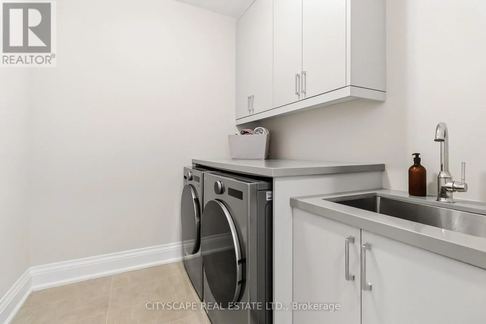 2343 EDWARD LEAVER TRAIL
