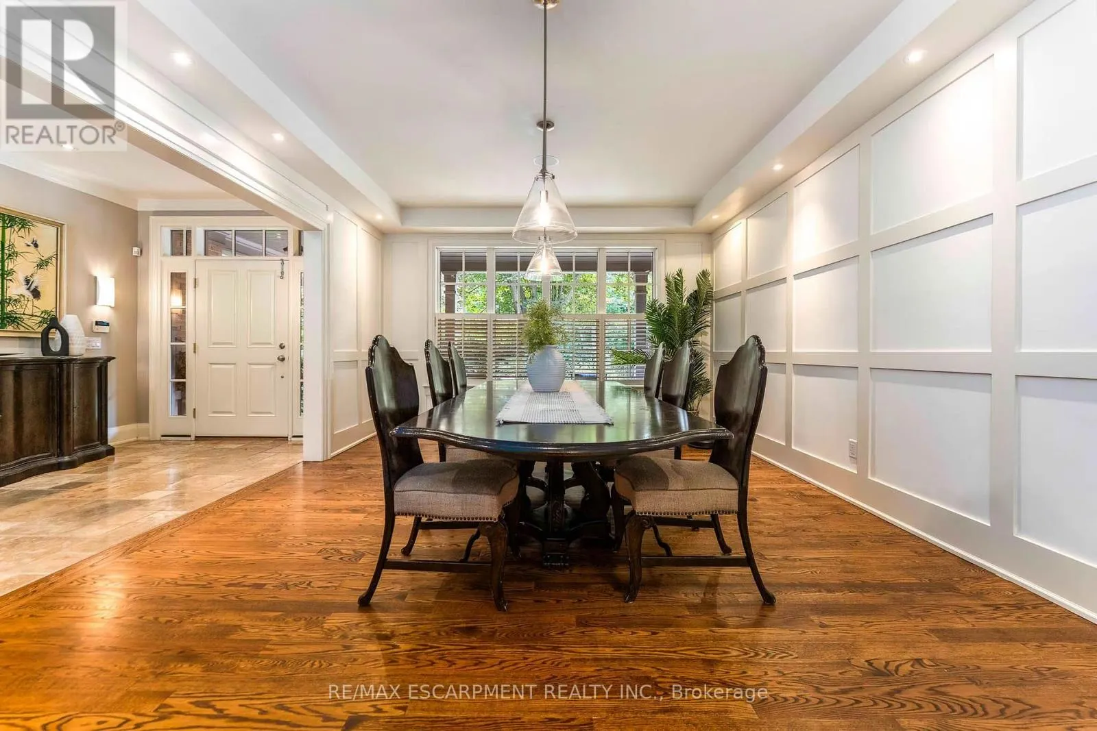 2209 PINENEEDLE ROW