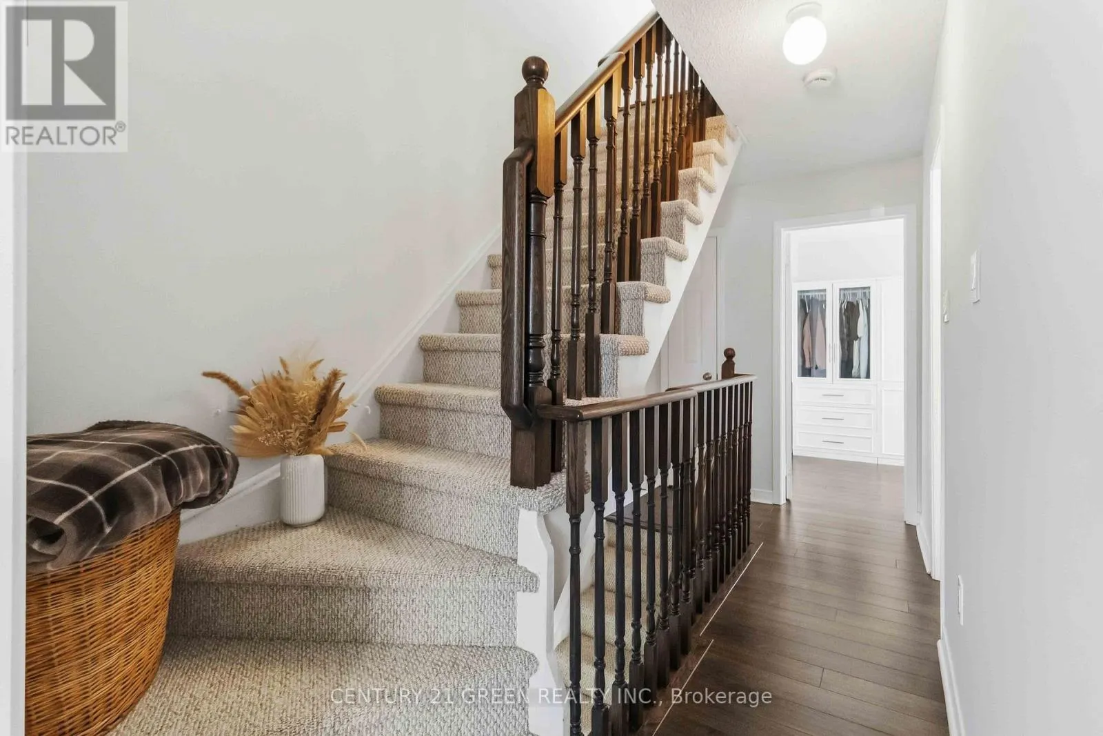43 - 180 HOWDEN BOULEVARD