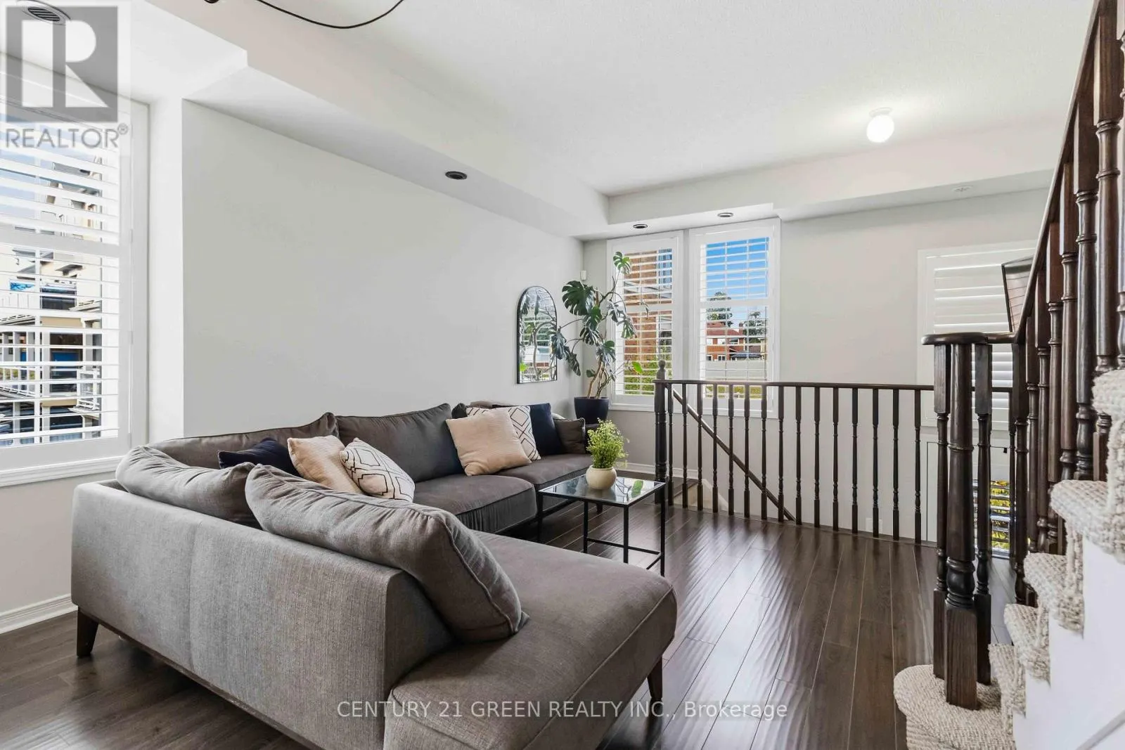 43 - 180 HOWDEN BOULEVARD