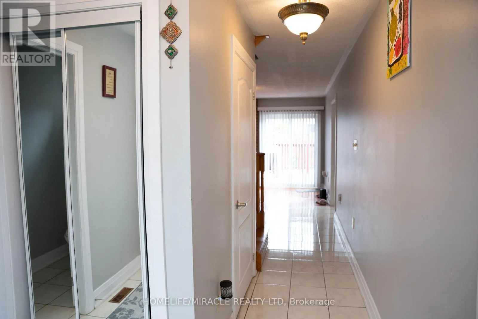 52 CREDITSTONE ROAD