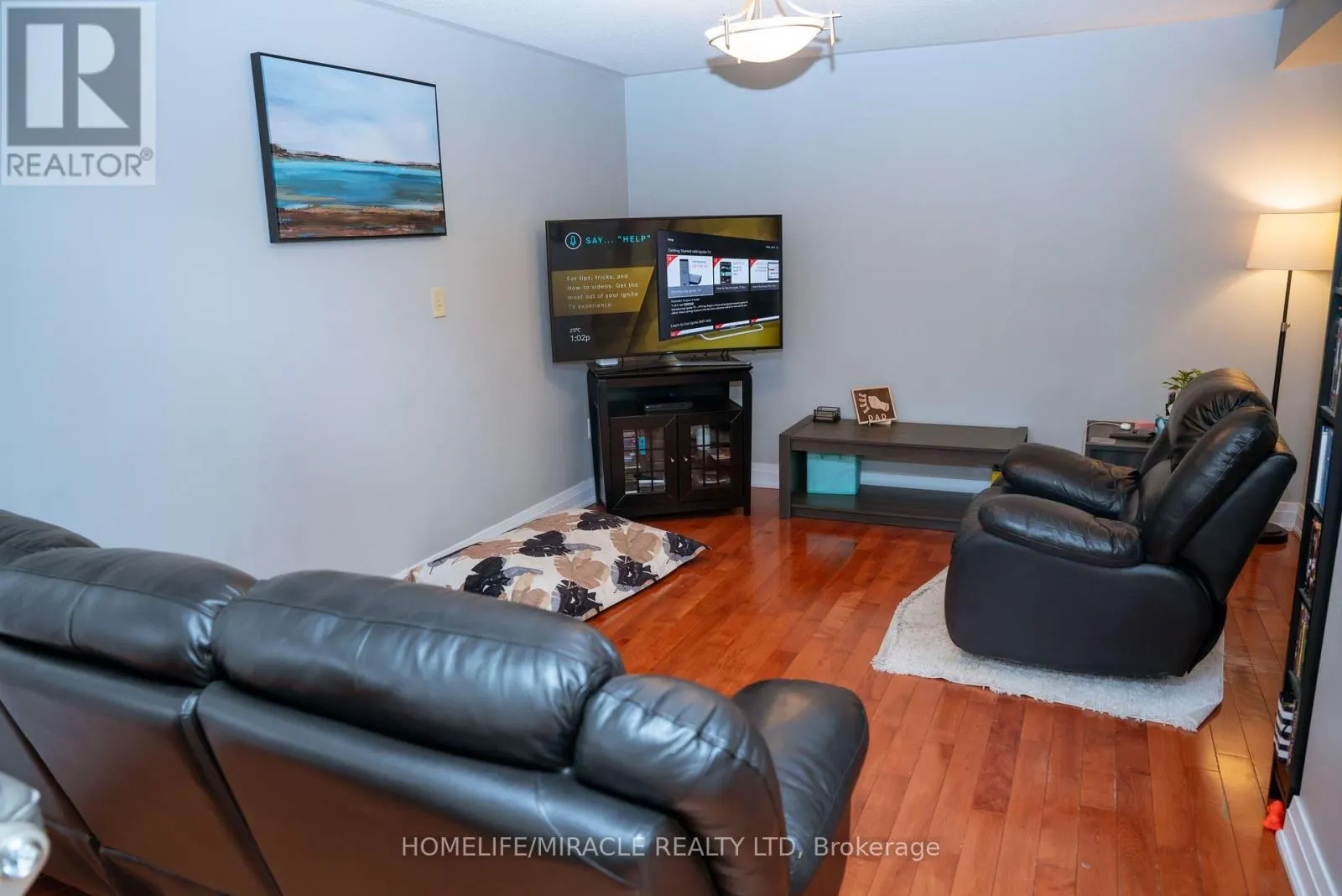 52 CREDITSTONE ROAD