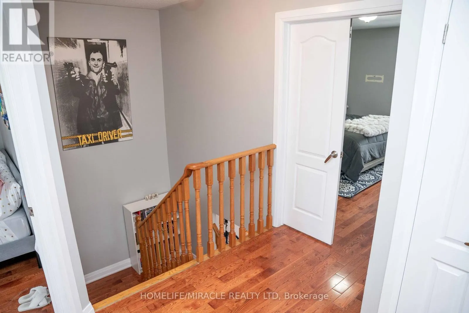 52 CREDITSTONE ROAD