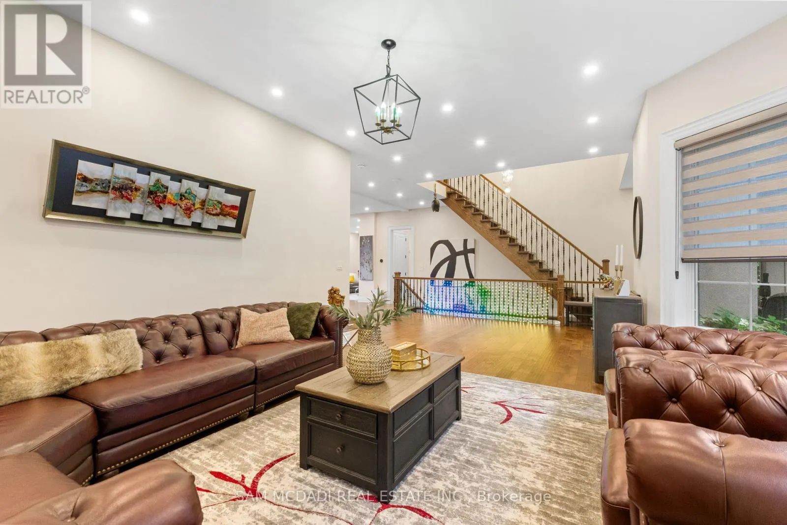 834 EDISTEL CRESCENT