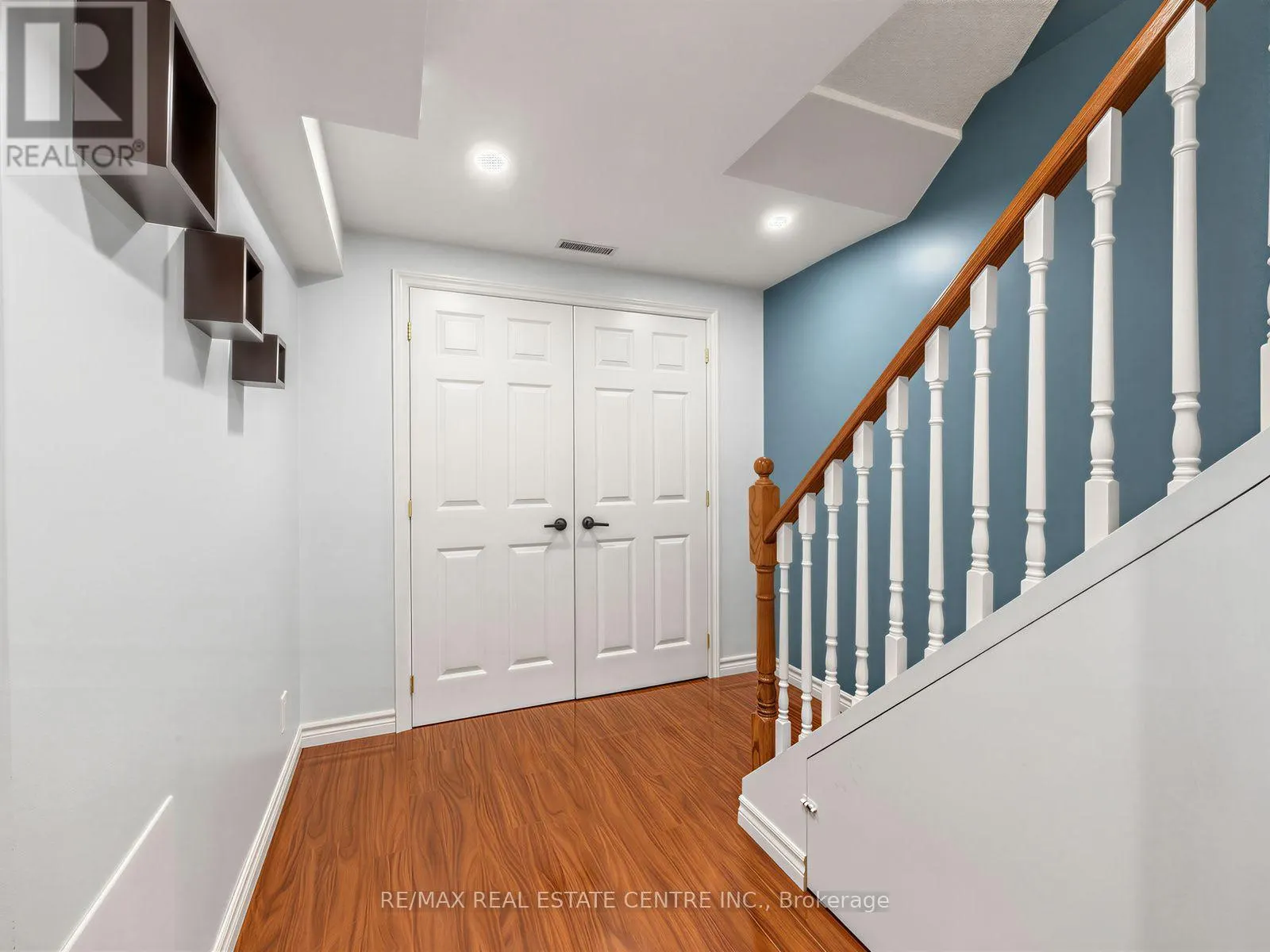 3042 PENDLETON ROAD