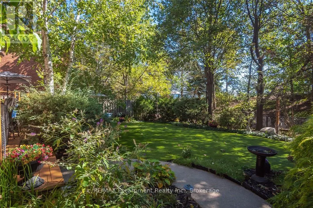 1348 FIELDCREST LANE