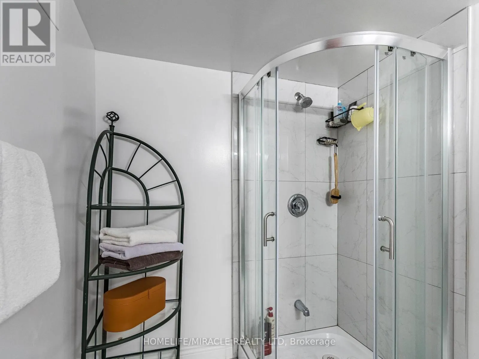 124 - 180 MISSISSAUGA VALLEY BOULEVARD