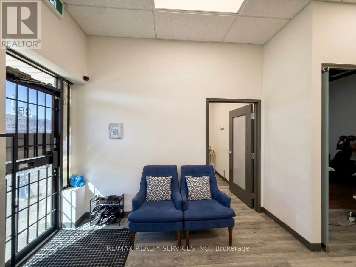 2500 WILLIAMS PARKWAY