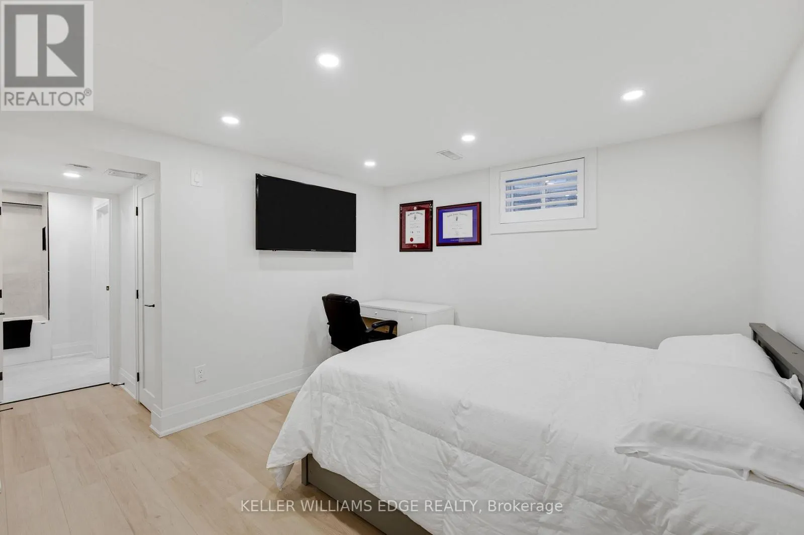 1 - 2377 INDUSTRIAL STREET