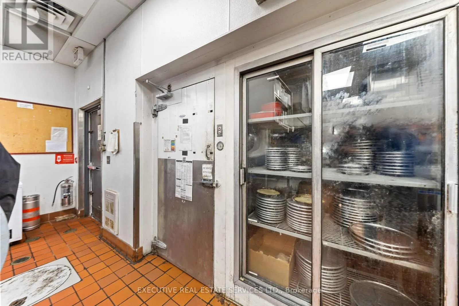 3120 SOUTH SERVICE ROAD
