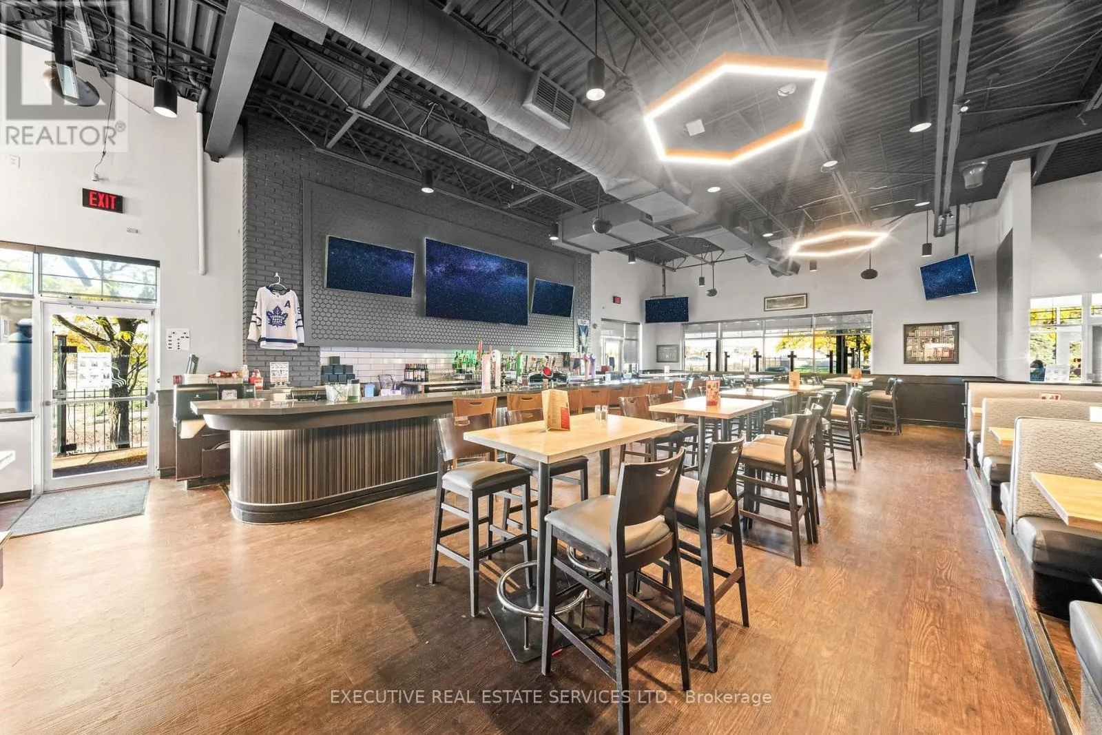 3120 SOUTH SERVICE ROAD