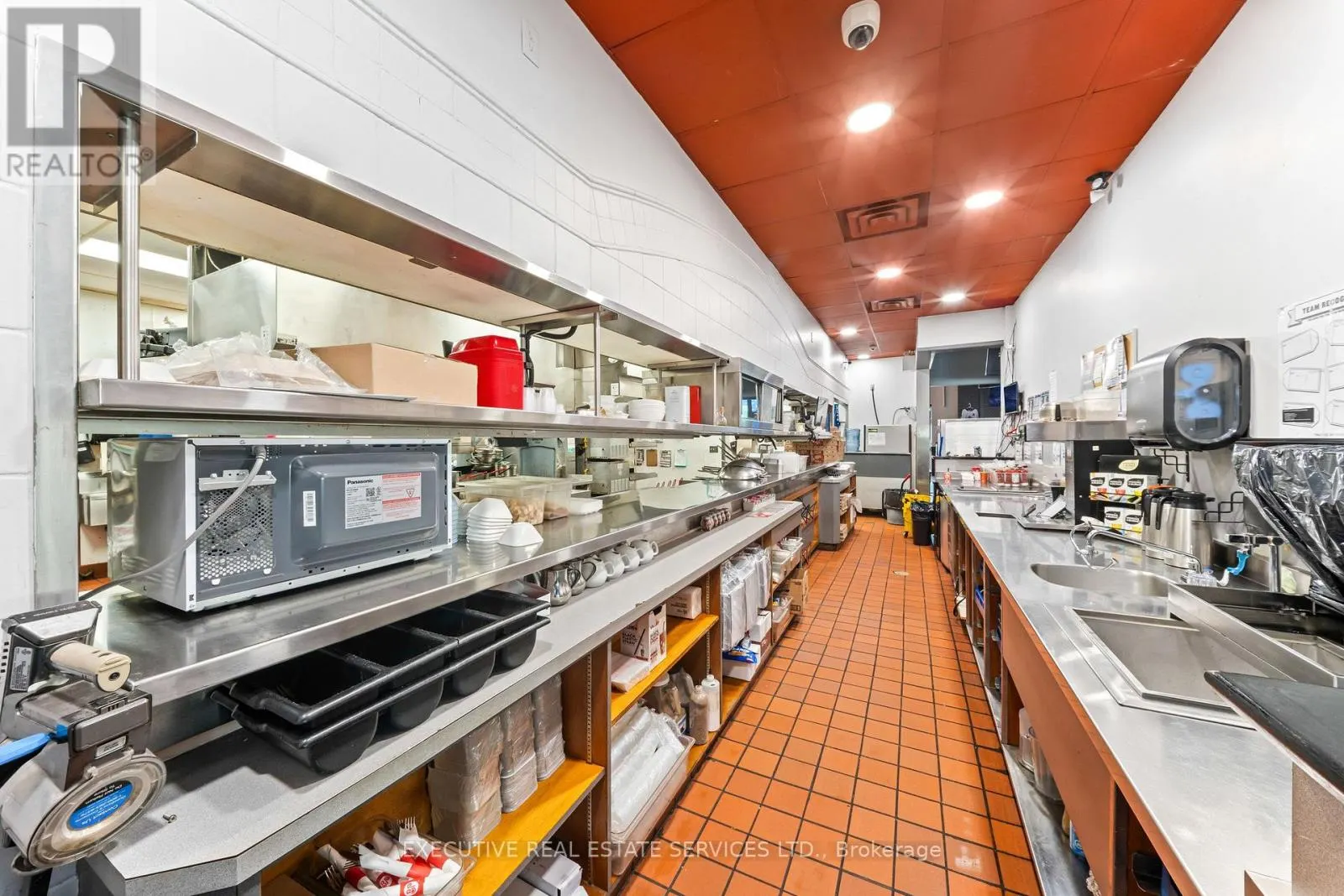 3120 SOUTH SERVICE ROAD