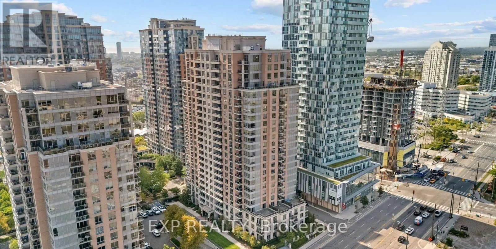 #1428 - 5233 DUNDAS STREET W