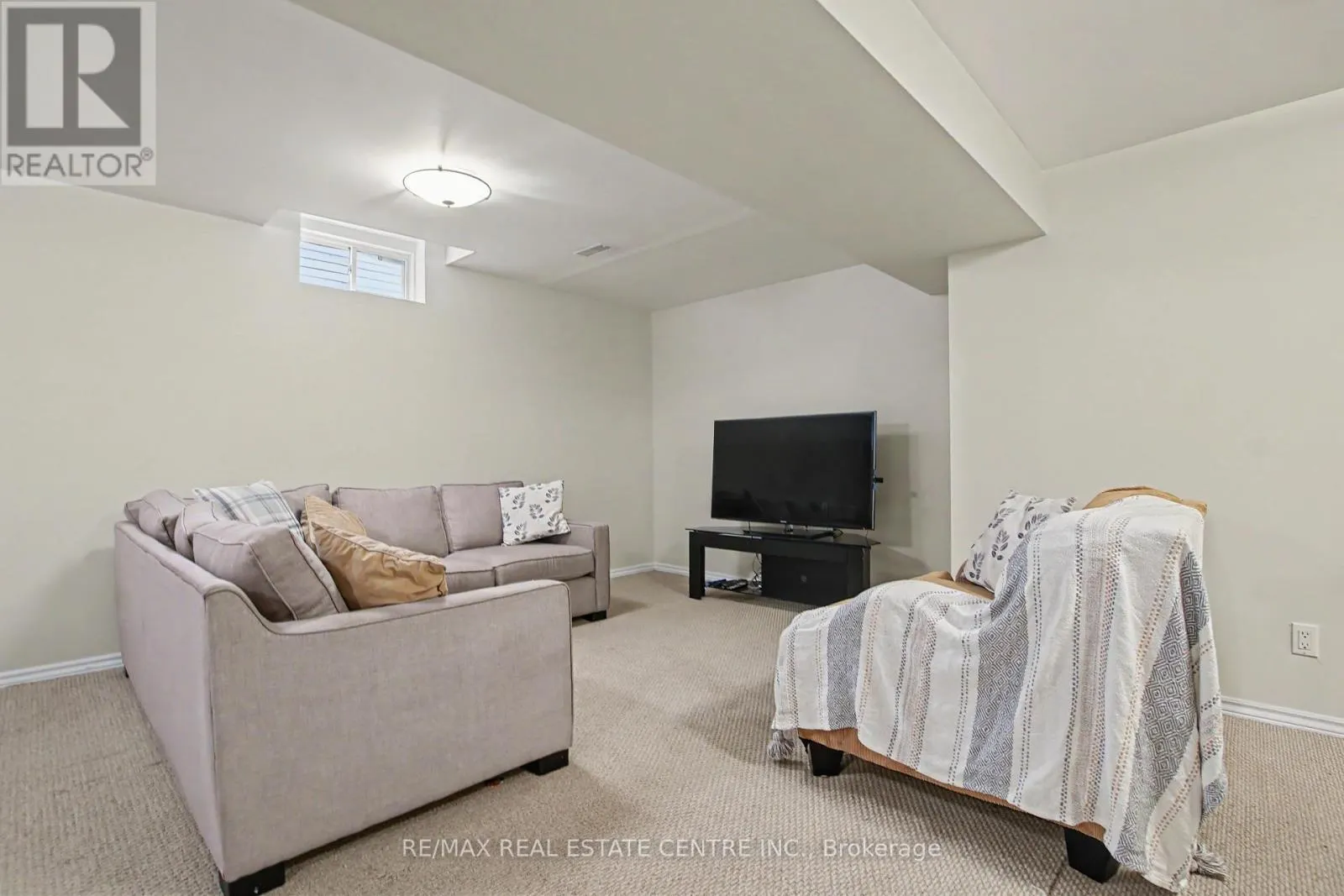 276 SHERWOOD ROAD