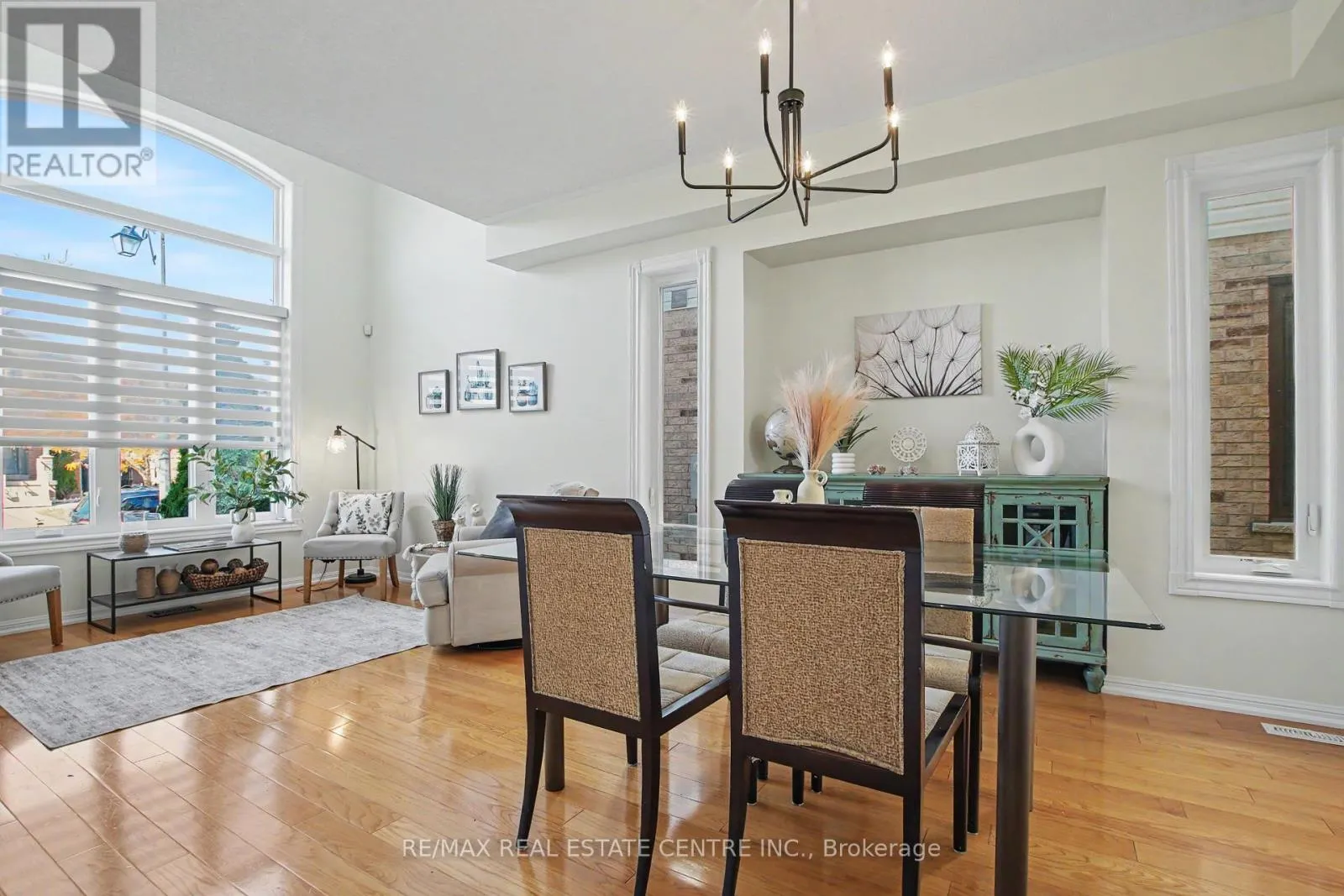 276 SHERWOOD ROAD