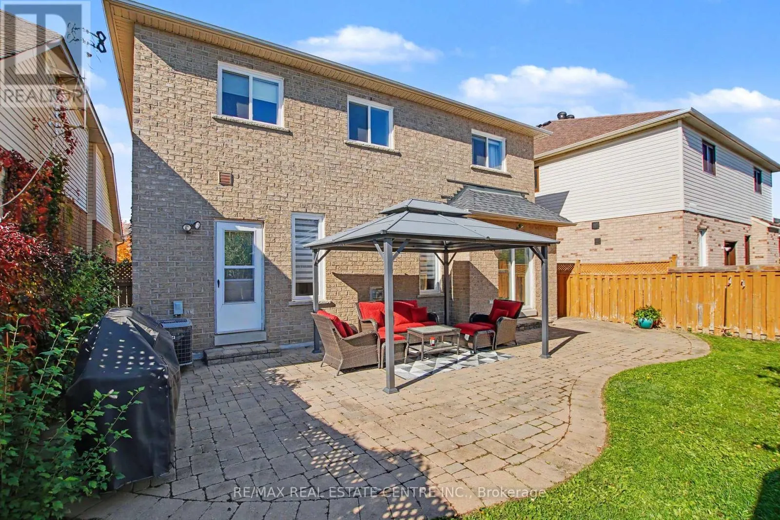 276 SHERWOOD ROAD