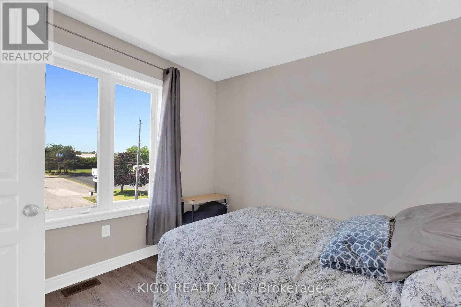 4119 PALERMO COMMON