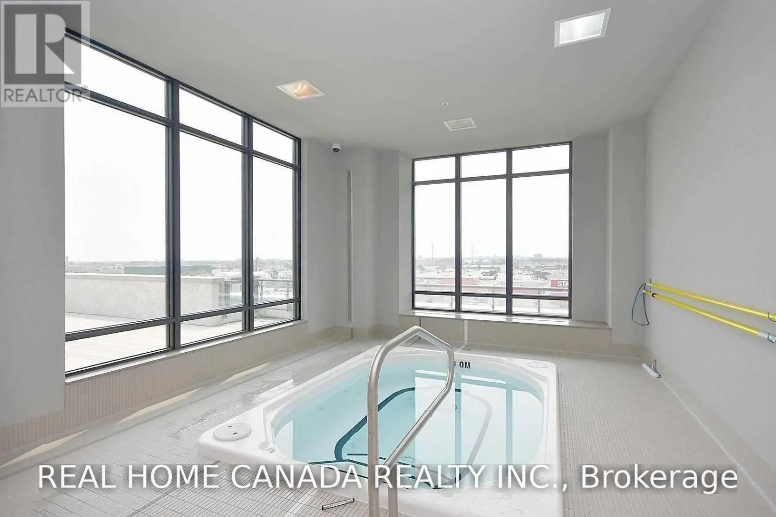 3002 - 3975 GRAND PARK DRIVE