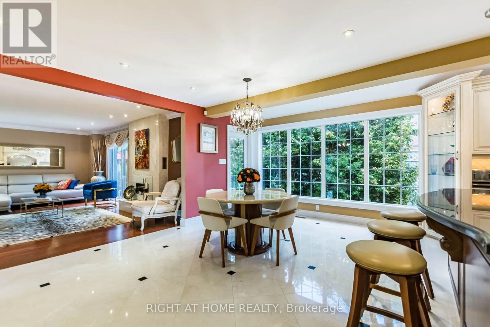 2029 SAINT ANDREW'S PLACE