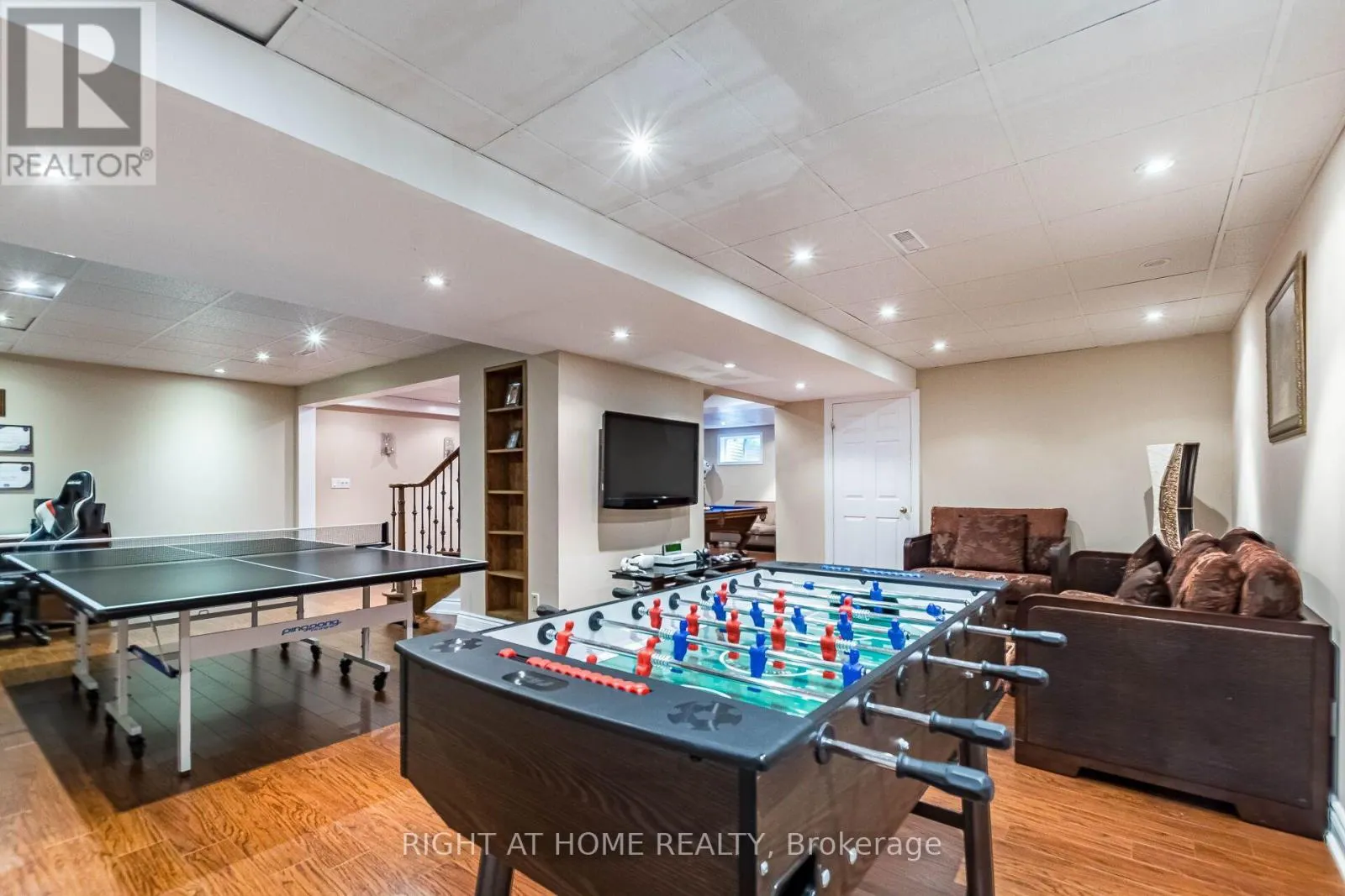 2029 SAINT ANDREW'S PLACE
