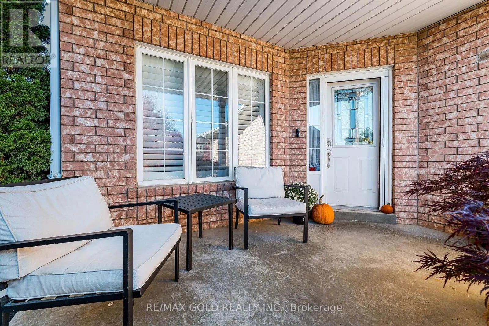 97 SUNDRIDGE STREET
