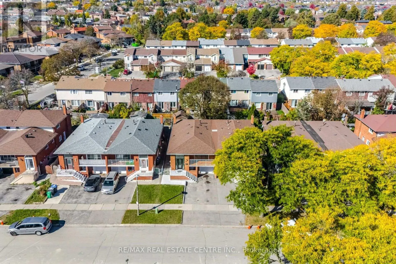 10 MAJOR OAKS DRIVE