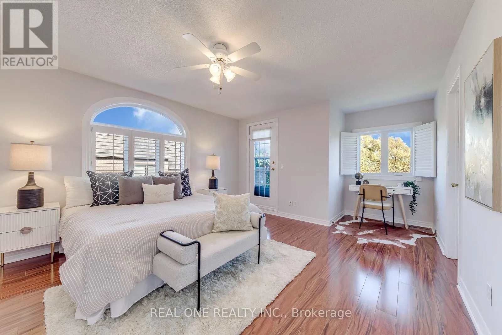 68 - 2250 ROCKINGHAM DRIVE