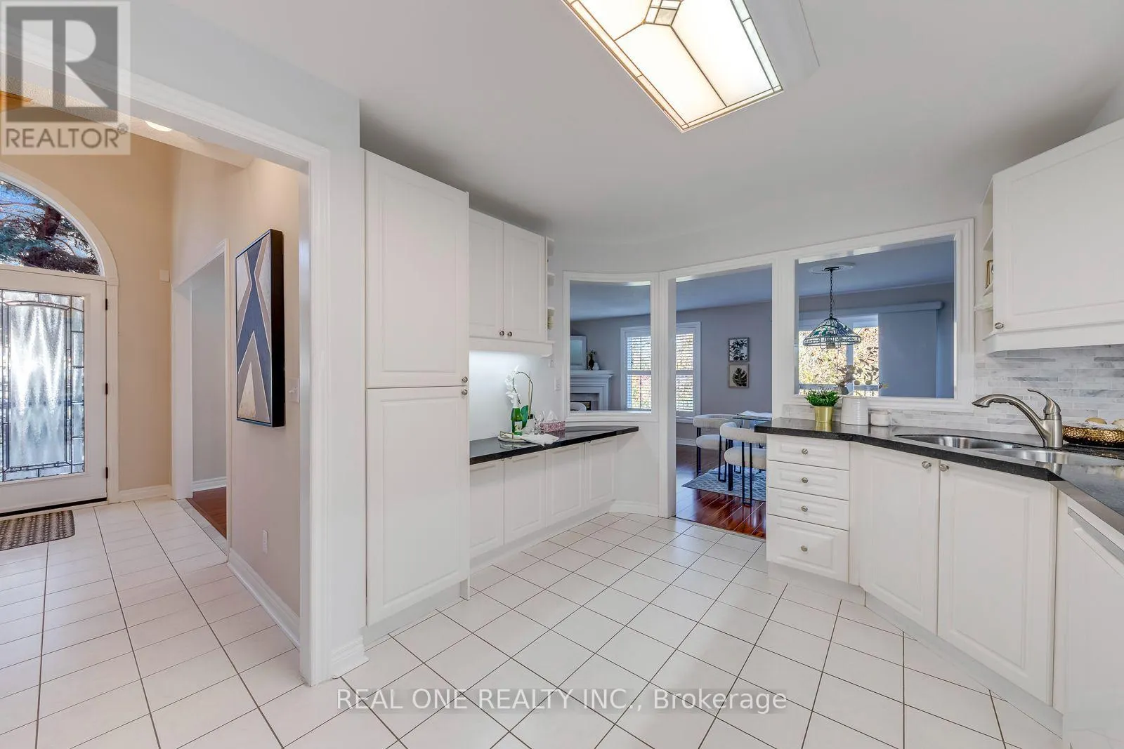 68 - 2250 ROCKINGHAM DRIVE