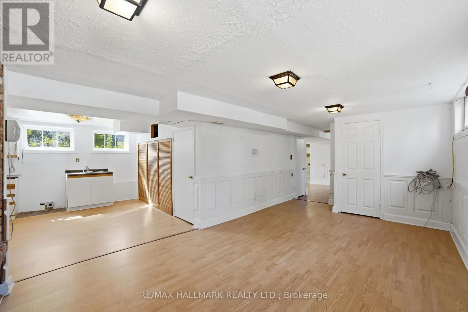 1392 REBECCA STREET