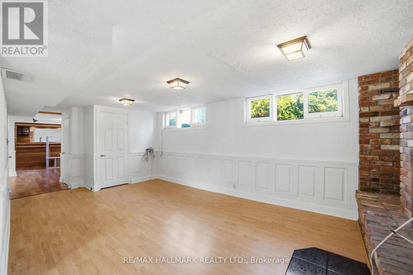 1392 REBECCA STREET