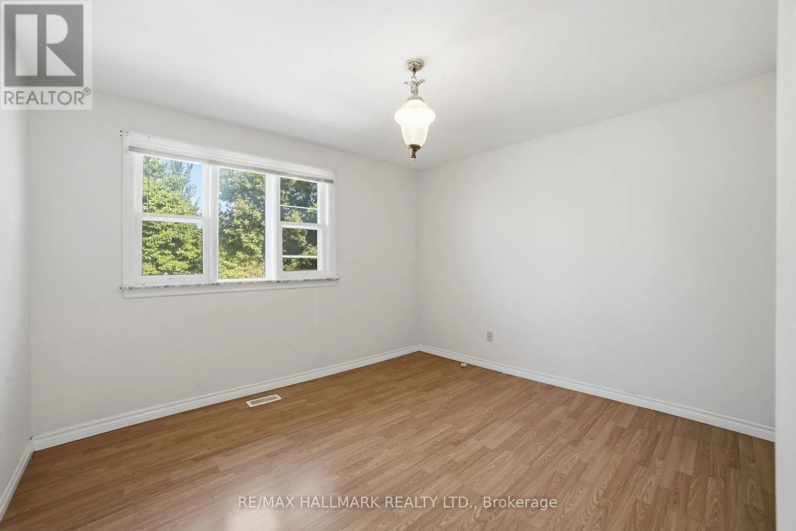 1392 REBECCA STREET