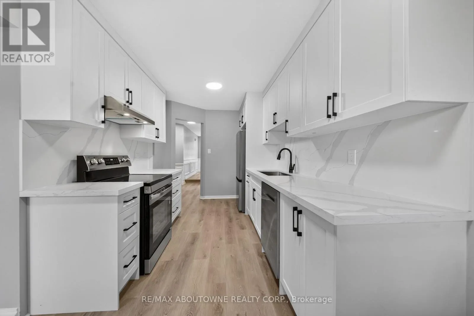 4353 SAWMILL VALLEY DRIVE