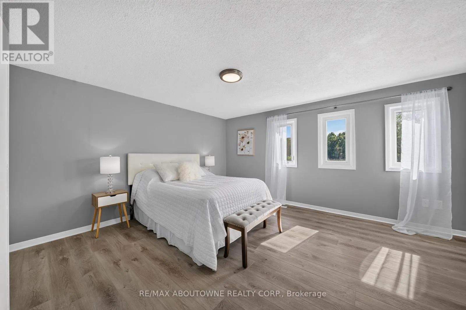 4353 SAWMILL VALLEY DRIVE