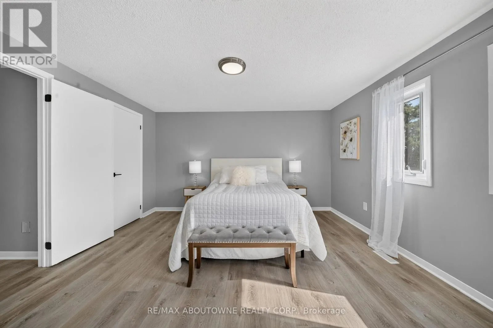 4353 SAWMILL VALLEY DRIVE