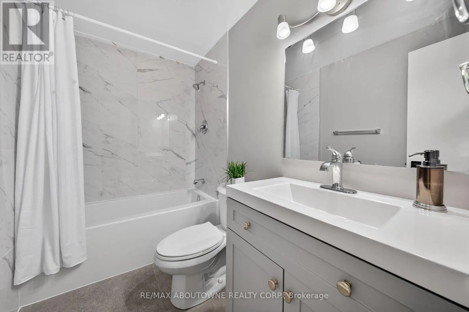 4353 SAWMILL VALLEY DRIVE