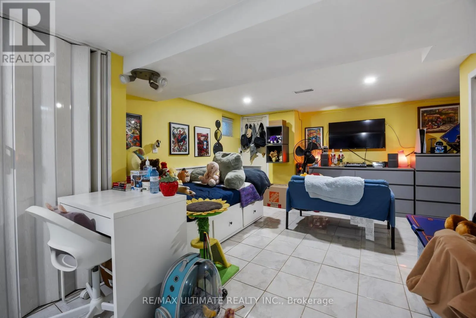 82 BEECHWOOD AVENUE