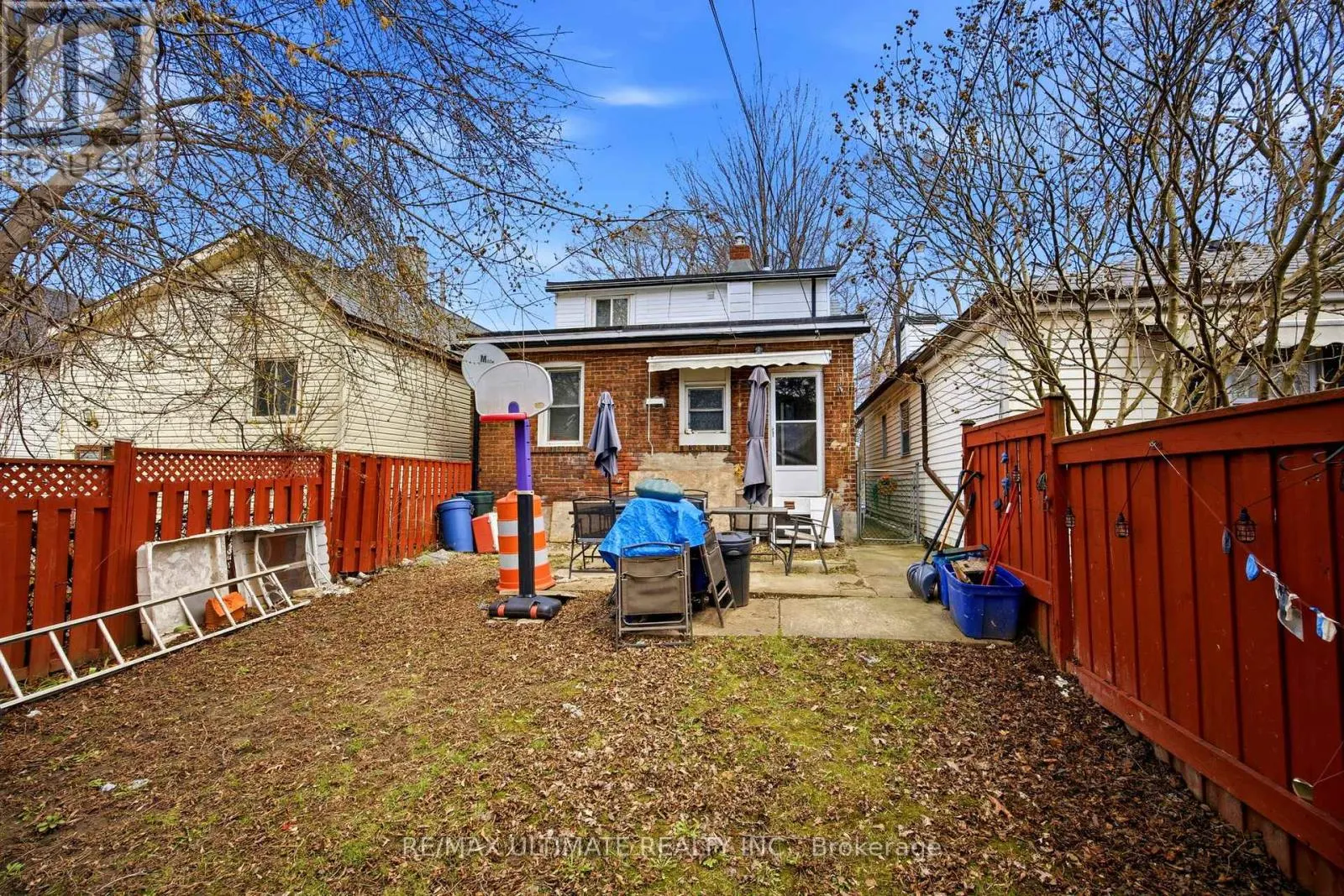 82 BEECHWOOD AVENUE