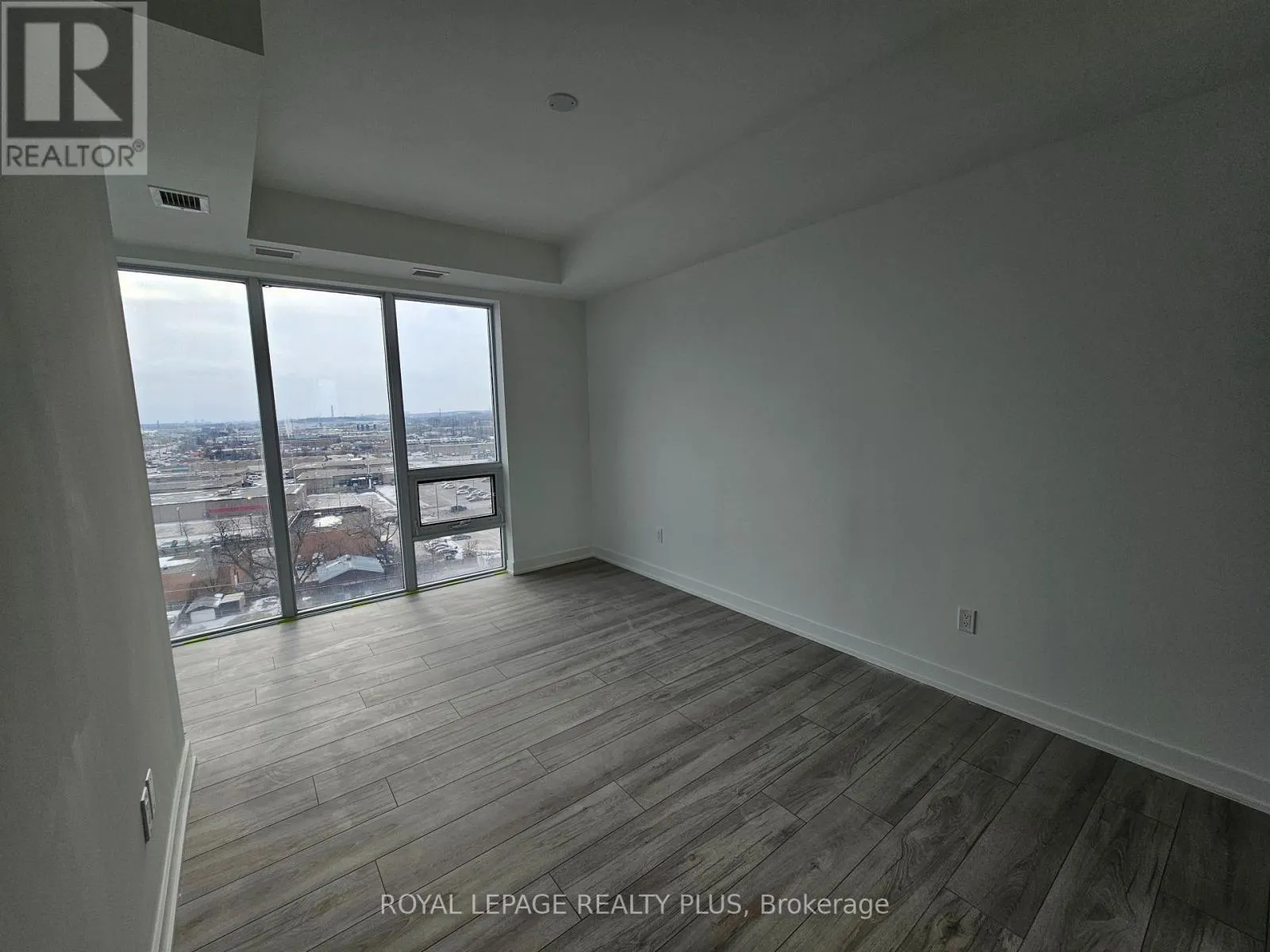 1109 - 1035 SOUTHDOWN ROAD