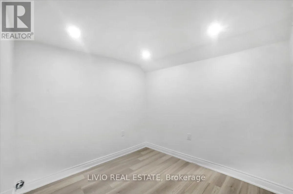 4002 BRANDON GATE DRIVE