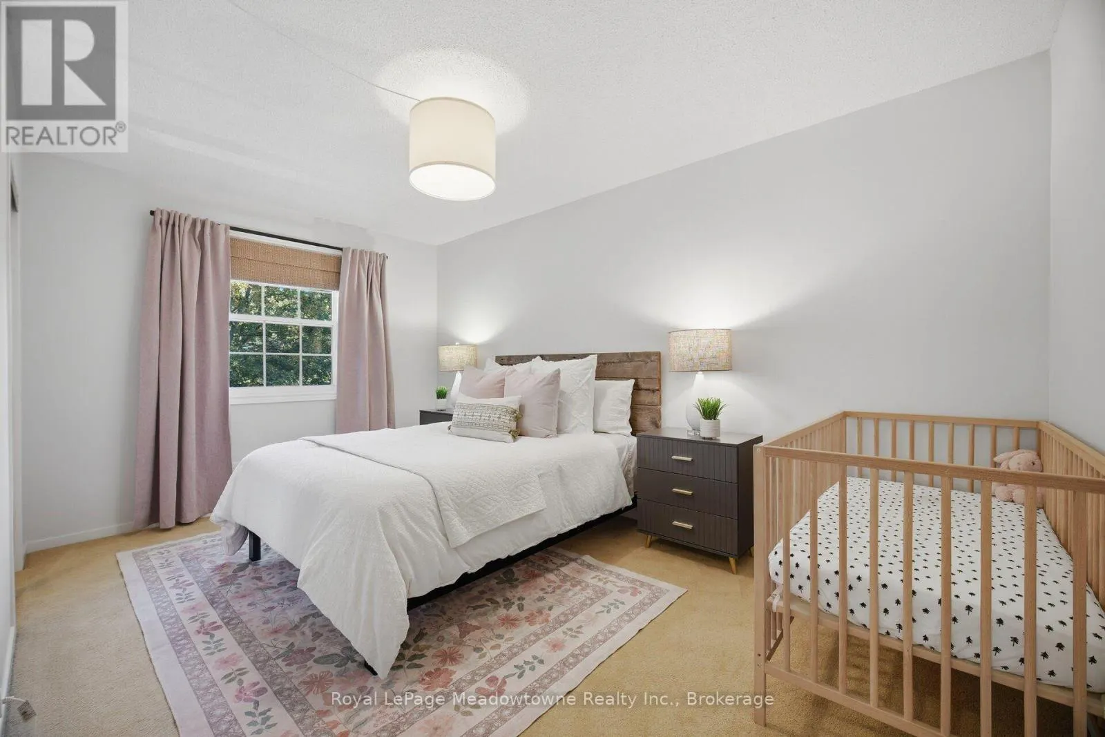 322 KINGSWAY PLACE