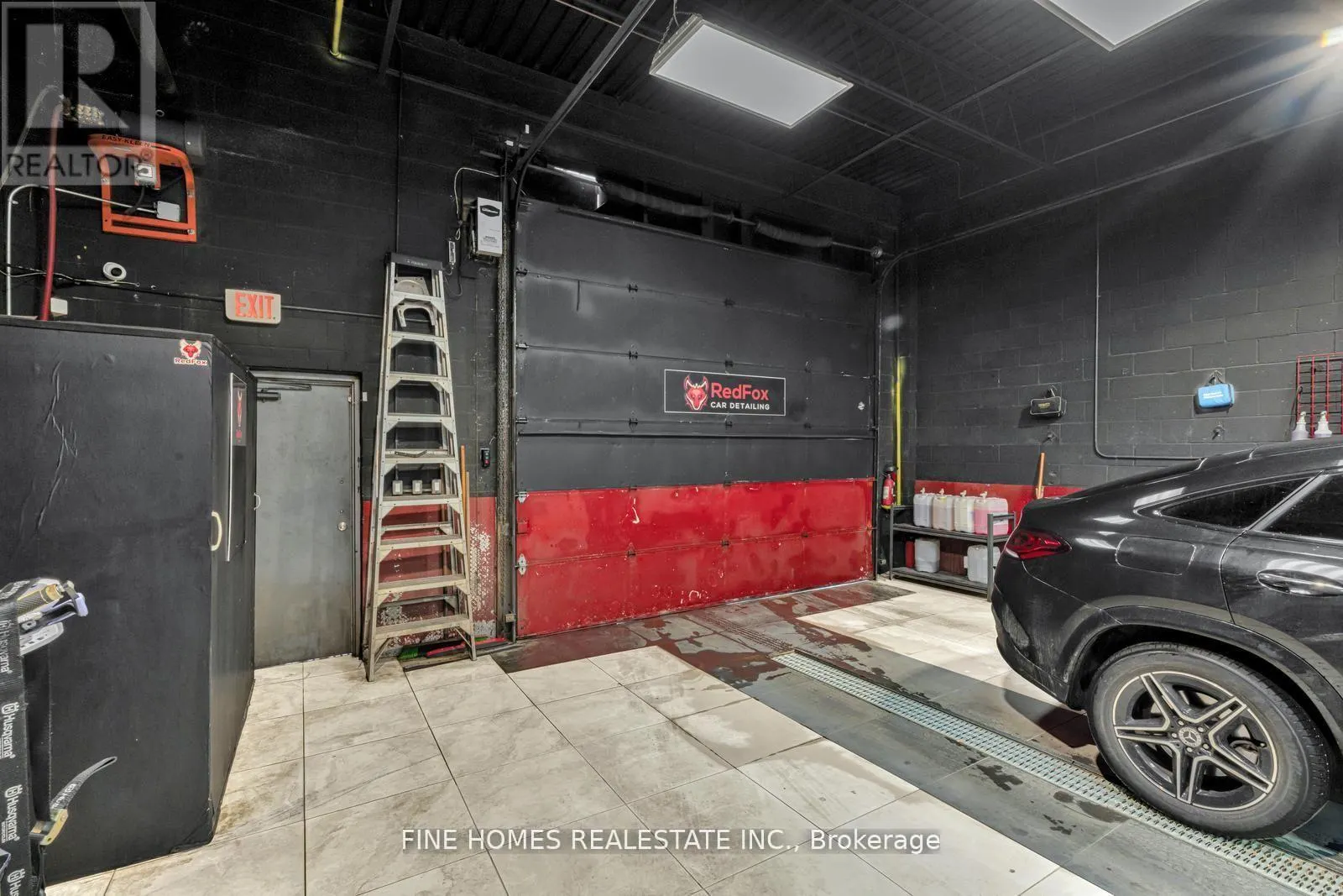 8 - 73 ALNESS STREET