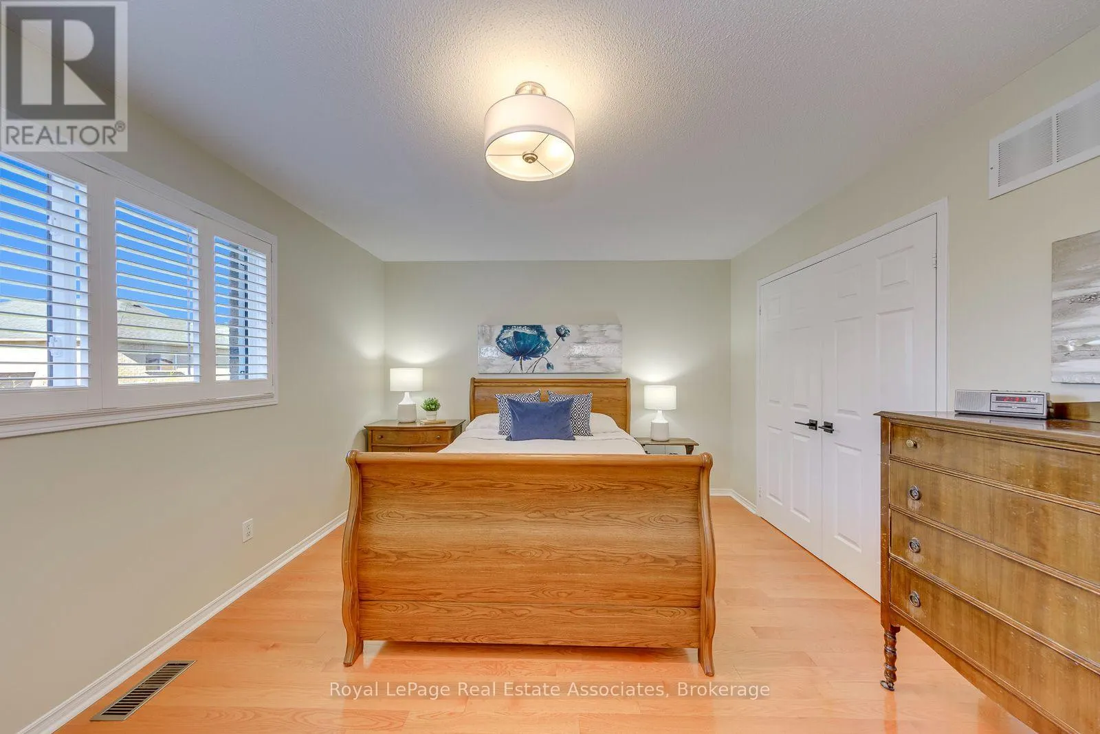3781 WINDHAVEN DRIVE