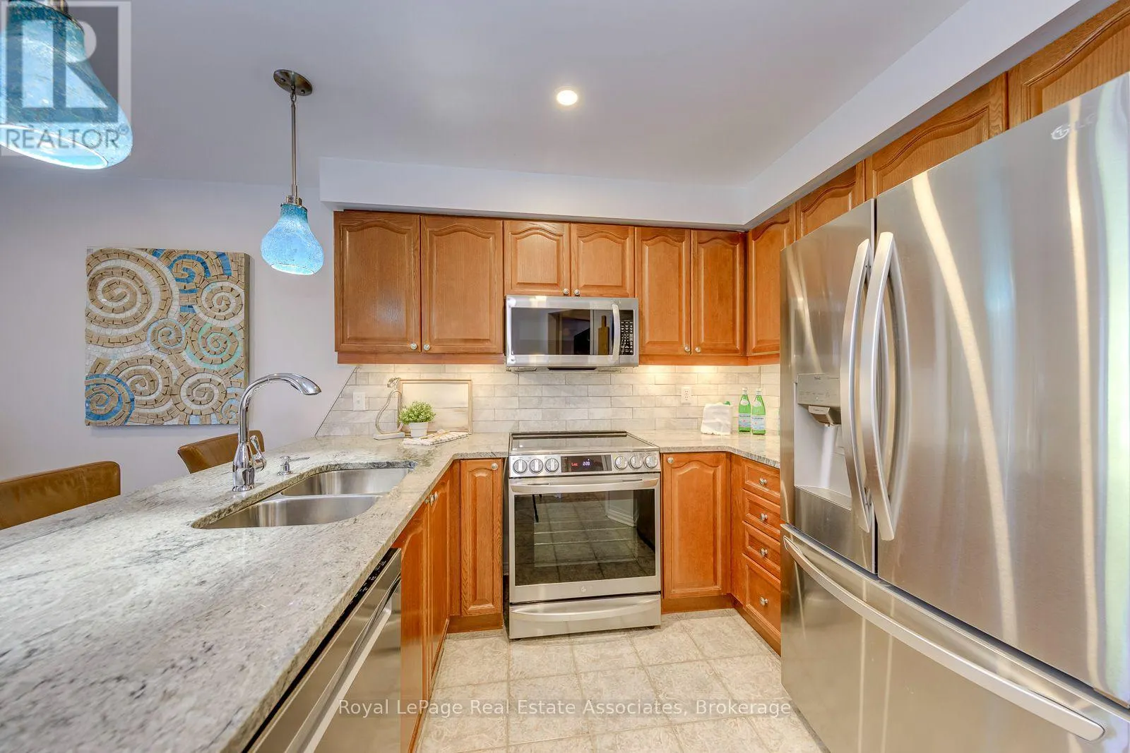 3781 WINDHAVEN DRIVE